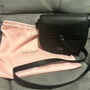 Kate Spade Knott medium saddle crossbody